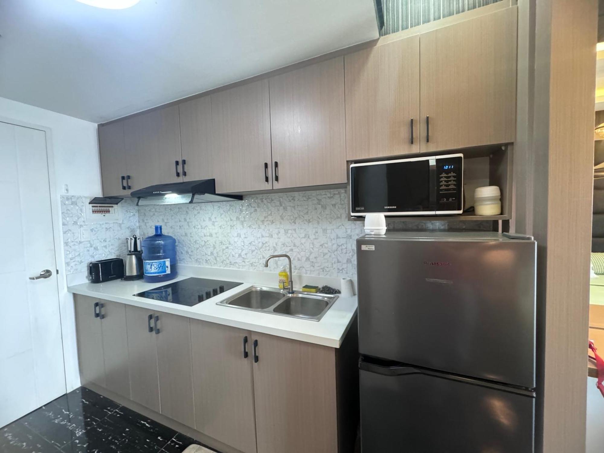 Luxanos Condo Place- Sunvida Tower Cebu Bagian luar foto