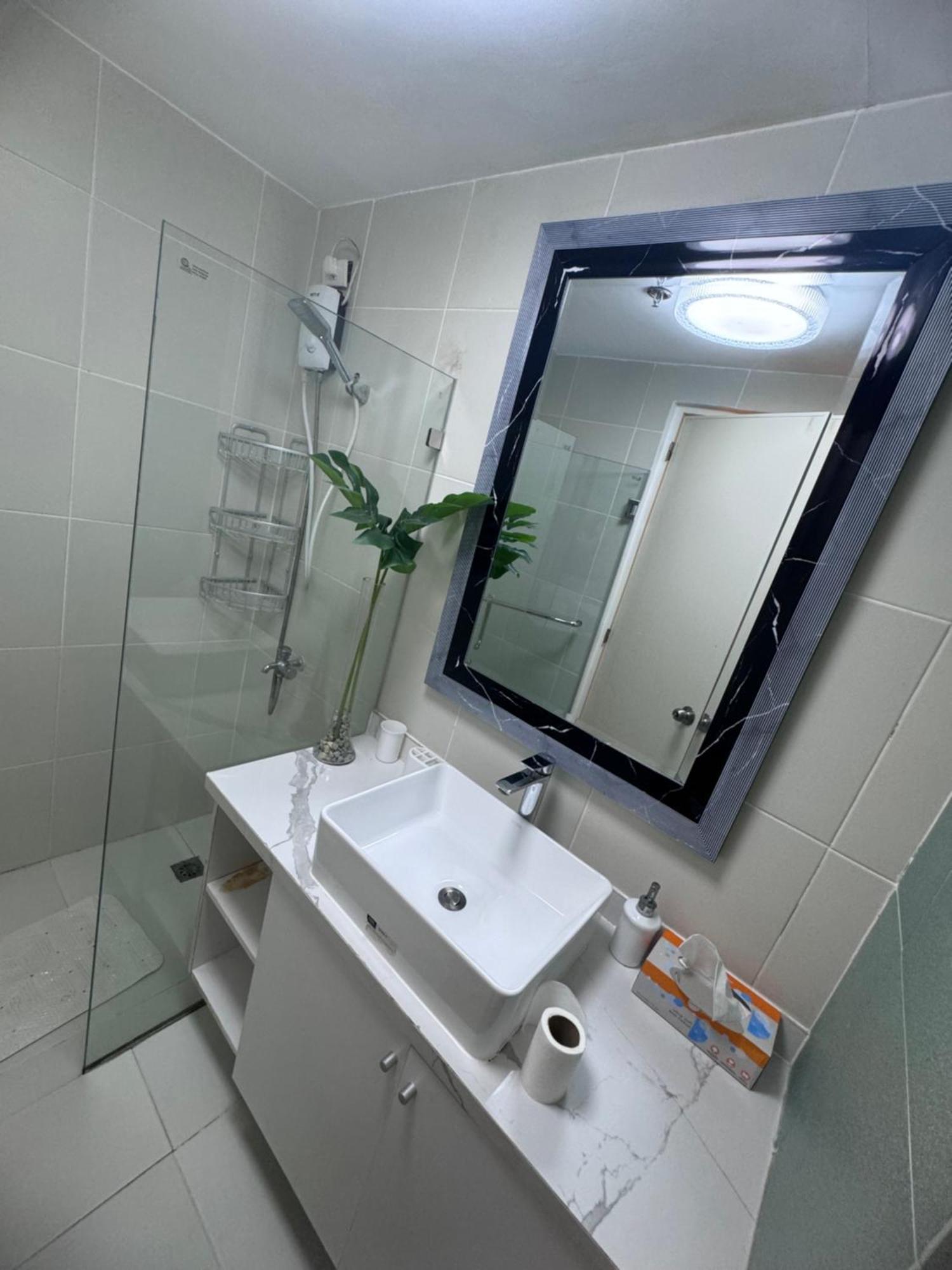 Luxanos Condo Place- Sunvida Tower Cebu Bagian luar foto
